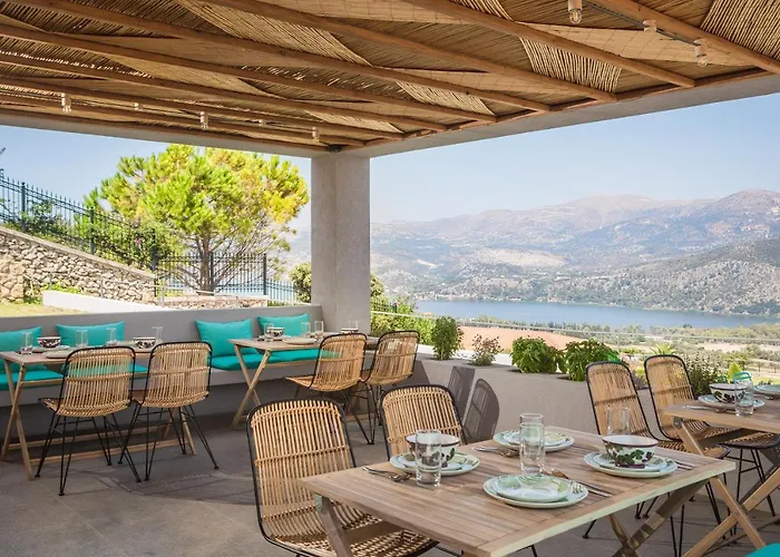 Harmony Apartahotel 4*